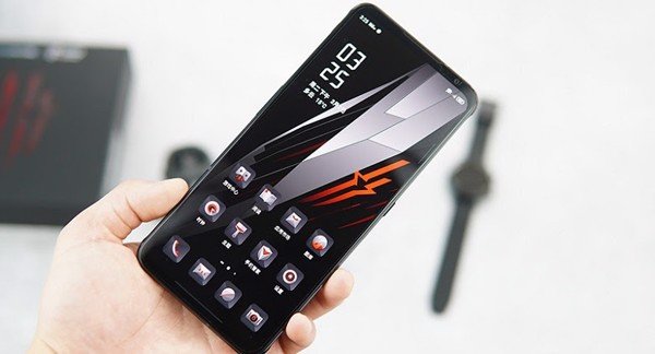 Zte-nubia-red-magic-6-pro-5