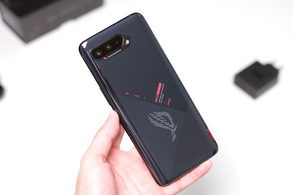 Asus-rog-phone-5-4