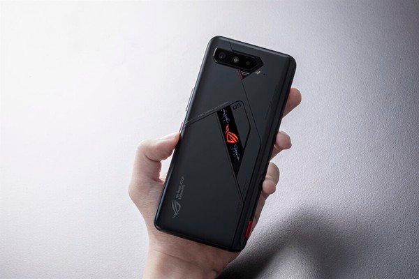 Rog-phone-5-pro-2