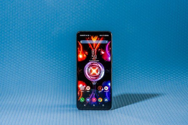 Rog-phone-5-pro-4