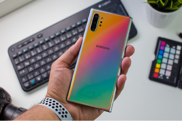 Galaxy-note-10-chinh-hang-viet-nam-1