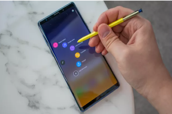 Galaxy-note-10-chinh-hang-viet-nam-4