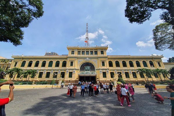 Galaxy-note-10-chinh-hang-viet-nam-9