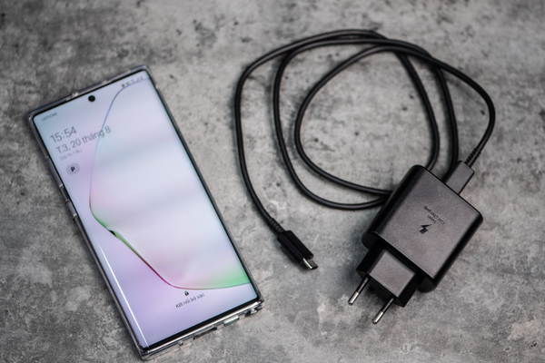 Galaxy-note-10-plus-chinh-hang-viet-nam-6
