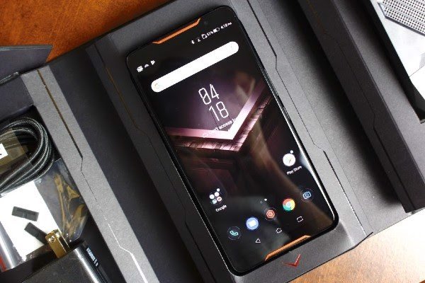 Asus-rog-phone-2-12gb-512gn-moi-100-fullbox-10