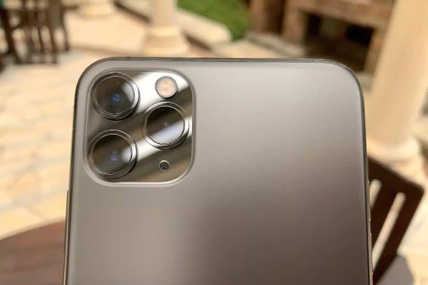iphone-11-pro-max-256gb-my-moi-100-fullbox-chua-active-6