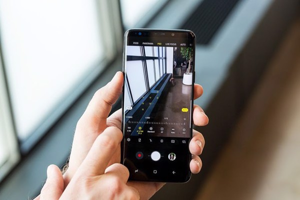 Galaxy-s9-plus-2-sim-moi-100-hong-kong-snapdragon-845-10