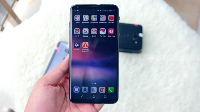 Cấu hình khủng với nhiều tính năng cao cấp
