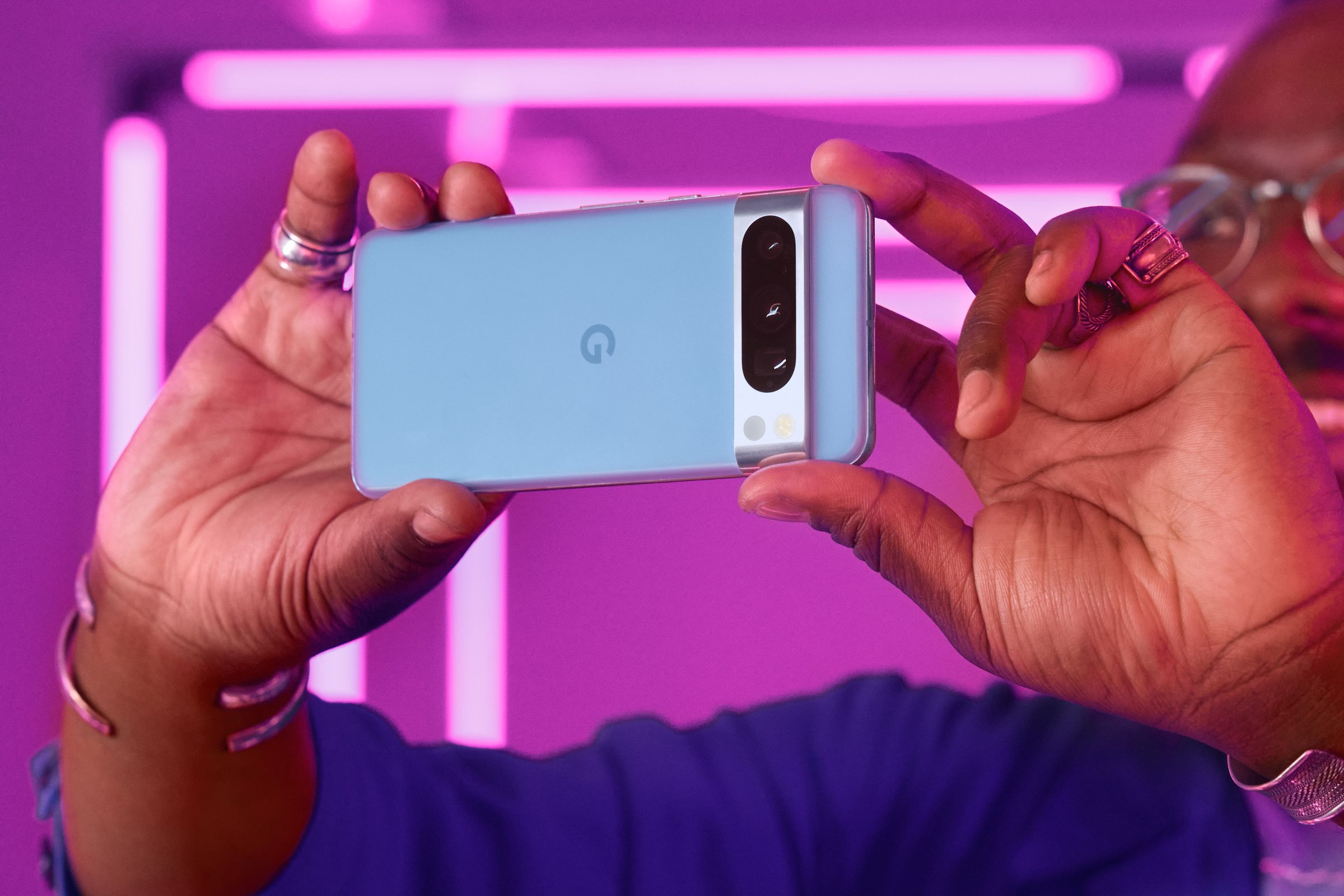 Pin của Google Pixel 8 Pro có thể làm tốt mọi thứ bạn cần trong 1 ngày