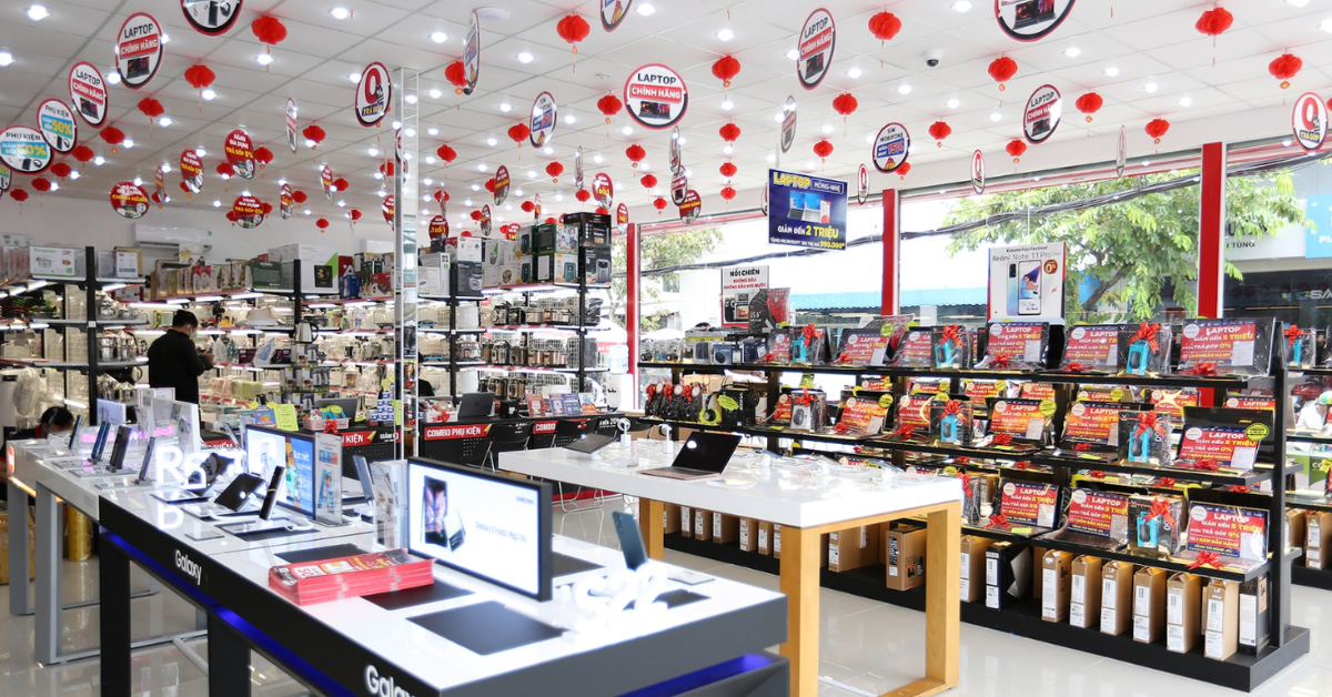 FPT Shop-Top 10 Cửa Hàng iPhone Cũ Uy Tín Tại HCM Sống Sót Qua Covid Phát Triển Mạnh Đến Nay